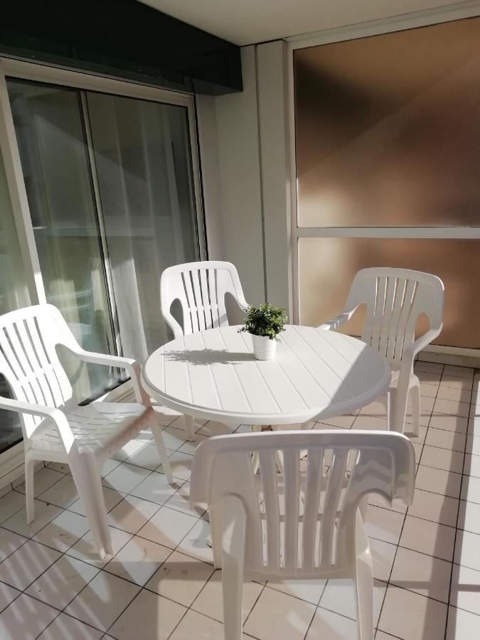 Le Saint Amand, Studio Cabine, Agreable Terrasse Sud Le Touquet Exterior foto