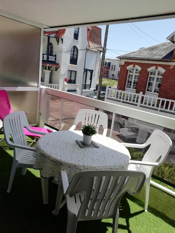 Le Saint Amand, Studio Cabine, Agreable Terrasse Sud Le Touquet Exterior foto